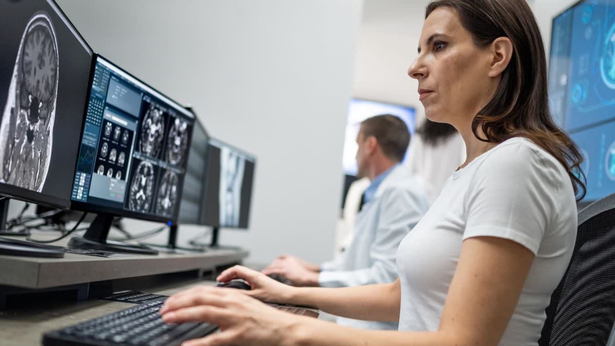 How Does Machine Learning Technology Assist In Healthcare Diagnostics